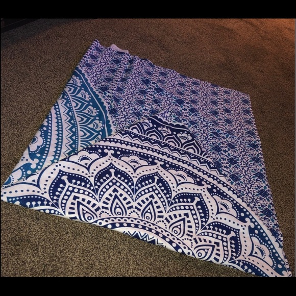 Blue Tapestry - Picture 4 of 5